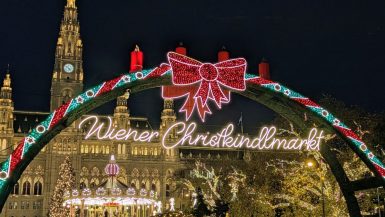 Lighted sign that reads "Wiener Christkindlmarkt"