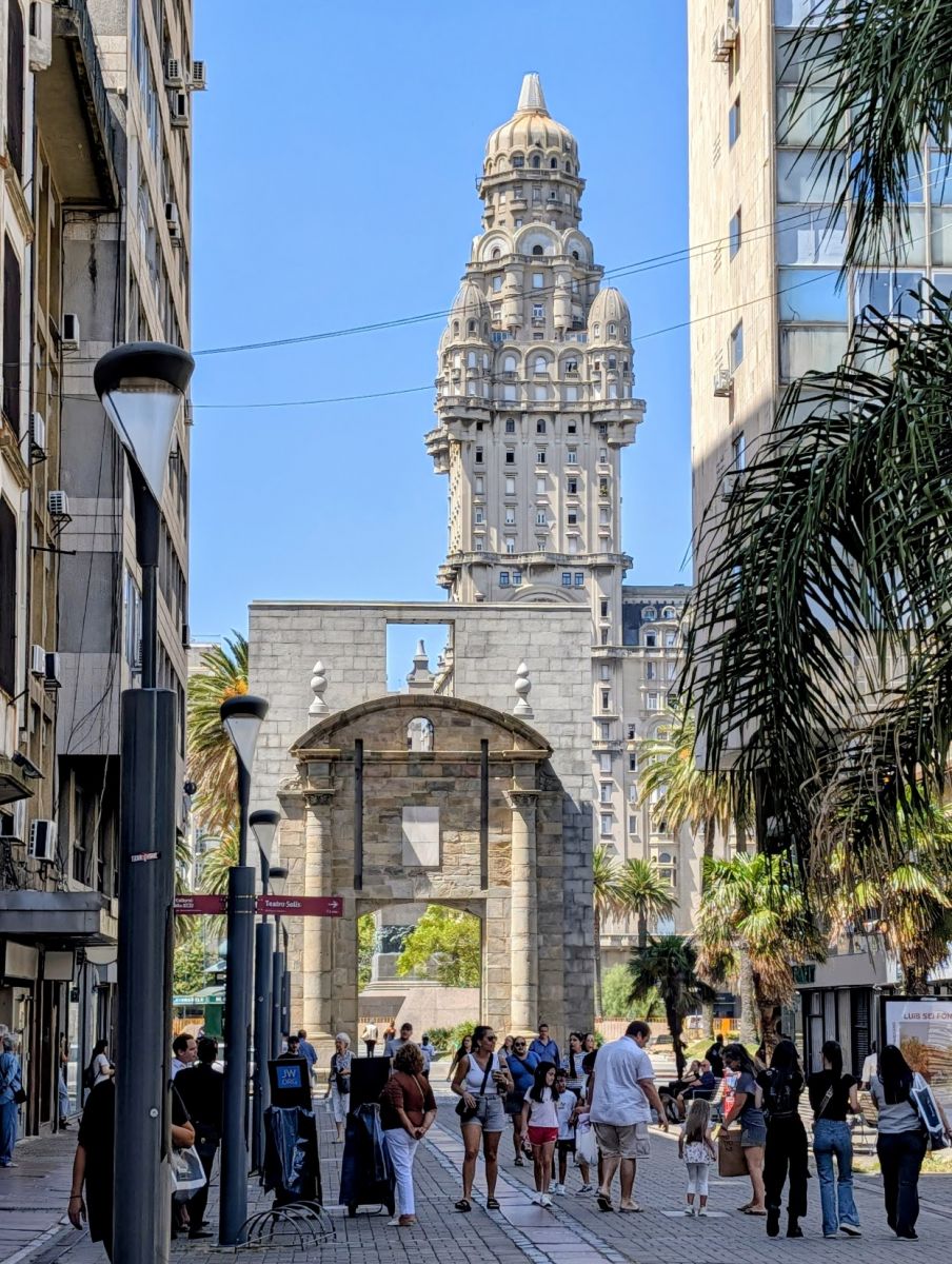 Streets of Montevideo, Uruguay